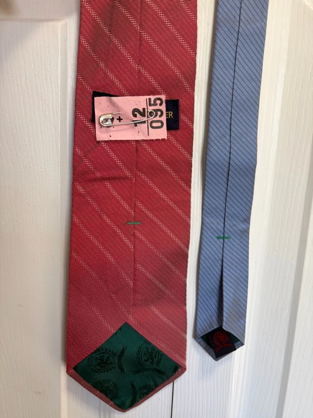 Vintage Tommy Hilfiger silk Red Diagonal Stripe Tie